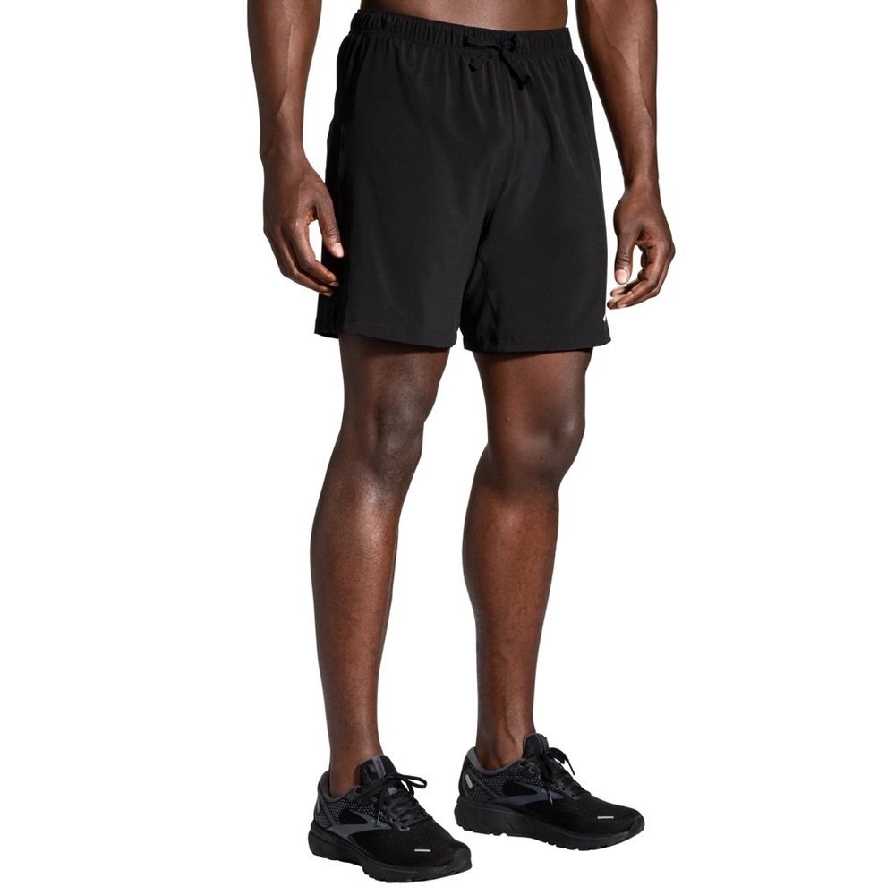 brooks 7” moment short